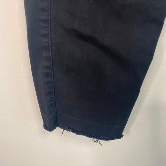 Sanctuary Black Skinny Leg Raw Hem Large Pocket Jeans Size 27 - Picture 4 of 15